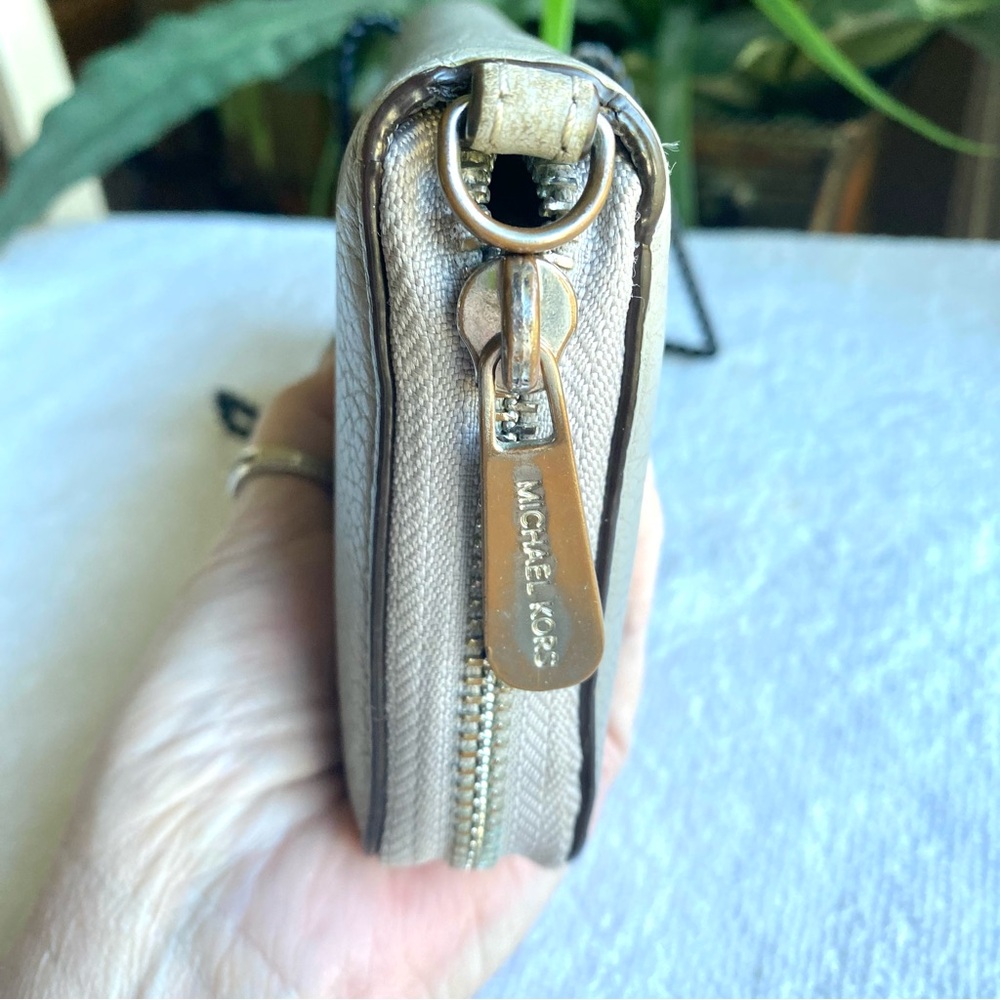 Michael Kors Large Jet Set Continental zip around travel wallet dove gray - Picture 6 of 14
